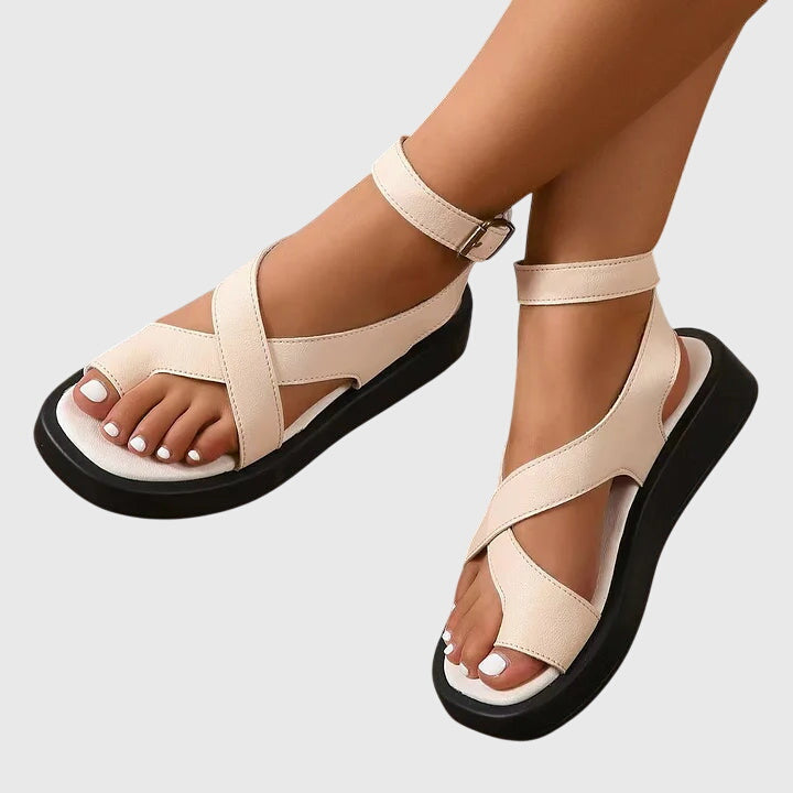 Bria - Dikke Plattformsandalen